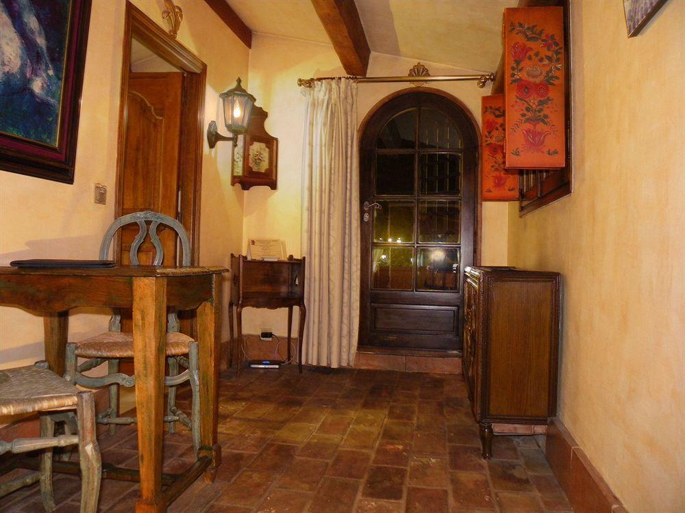 Chateau Hotel La Vignette Haute Auribeau-sur-Siagne Kültér fotó