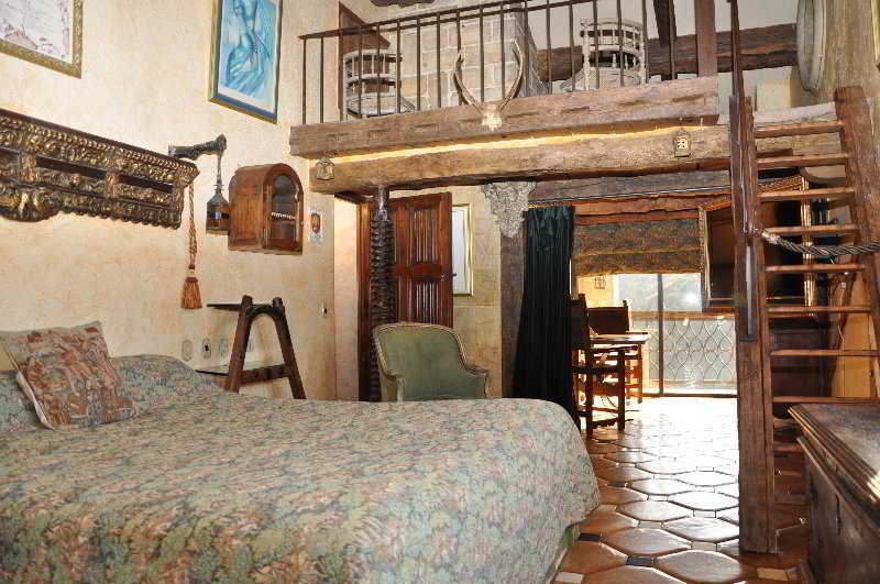 Chateau Hotel La Vignette Haute Auribeau-sur-Siagne Kültér fotó